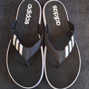 Adidas Comfort Flip-Flops Size 11 Men's/Unisex